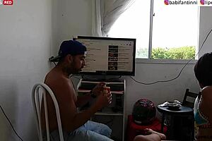 Masturbating and fucking: In Novinha’s rough session with her friend