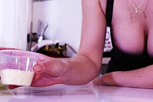 European amateur wife's lingerie cooking show