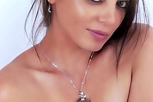 SCO[G] POV titfuck with big load cum and soft breasts with Alessia Caliente