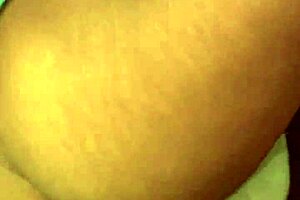 Bathroom mishap: Help needed for blowjob