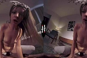 Pussy hair cut sucking in a black environment