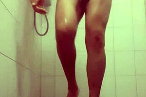 Bathroom selfsex with a big butt and cumshot