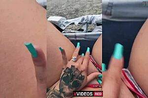 Big boobs amateur teenage girl sets her big juicy ass and wet pussy for public while she is using a pussy massager