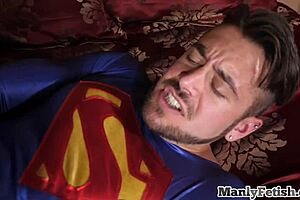 Submissive cosplay bottom barebacked