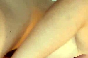 What makes this romantic massage so special with oiled natural tits