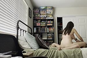 前戏马鞍亲吻亲密性爱