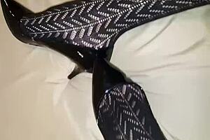 webcam fetish session with italian milf