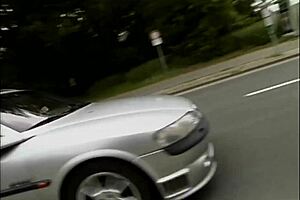 陌生人，现在在车里吃我的骚逼！