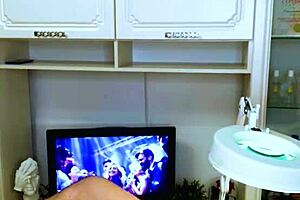 Blonde Sugarnadya Treats Client with Huge Dick