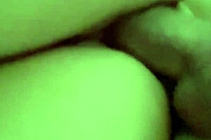 Milf Gives Morning Handjob And Cumshot On Tits