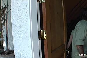 Blonde babe smashed in cowgirl gets facial