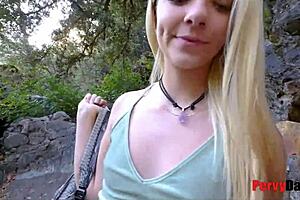 Real Estate Agents Nikki Brooks And Jen Capone Sell House With Footjob!