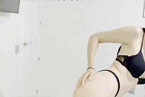 This mature MILF provokes with her big tits!