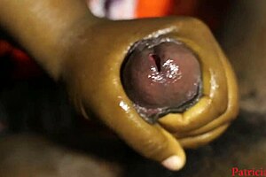 Ebony Threesome: Black beauty has her twat licked by two black cocks