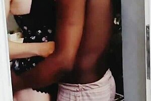 I convinced my girlfriends to suck my cock while my friend watched