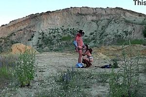 i love outdoor cowgirl sex with mature partners, but sometimes i mess up the blowjob