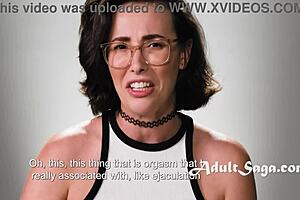 Watch Casey Calvert masturbate solo!