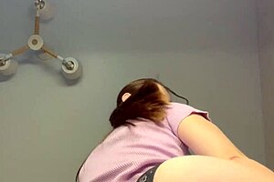 Giantess pov porn buttcrush and pussy licking