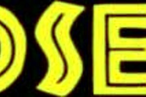 i cant beleive this big booty ebony in micro skirt is givin me a blowjob