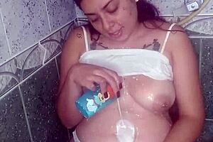 Colombian Slut Masturbating Alone at Home