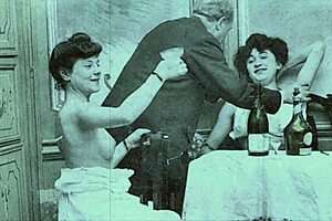 dark lantern entertainment presents secret santa with vintage christmas toys