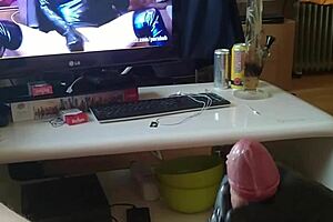 handjob on cock leads to fetish cumshot