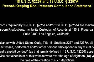 Horny Asian Gal's Lewd Threesome Sex