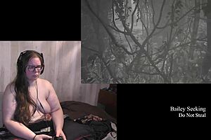 【オナニー・自撮り】ベランダで大胆にオナニーする人妻 i feel so horny