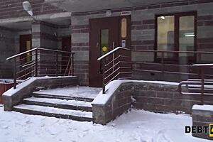 Rose Wild Sucks Stranger's Cock For POV