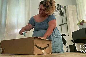 See a stunning, sexually attractive, mature, spanish-speaking woman from the Latin America f-ck a big toy and demonstrate how to suck a c-ck