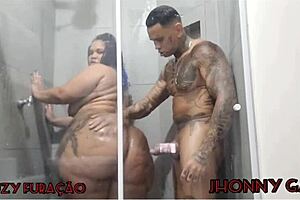 Suzy Furacao gets a big cock in the bathroom