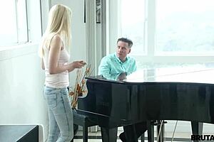 i love sabrina satz's delicious blowjob