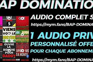 Hetero Delivery Guy Catches Gay Client on All Fours!