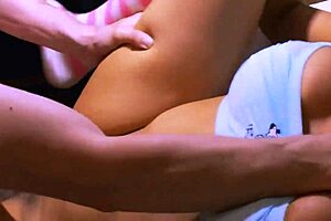 Well Built Muscular Studs Meet And Fuck