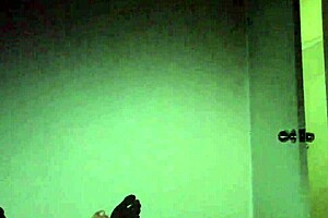 شبح كبير الردف يخيفني بنيك من الخلف في منزل مسكون هالوين