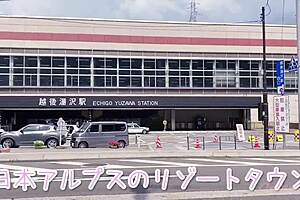 nippleless sushi tease in echigo yuzawa hot spring solo trip