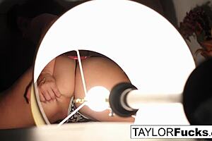 Pornstars Fuck In Make-Up Room