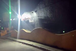 i sat on his dick riding the bike and showed my pussy and got so excited at the gym