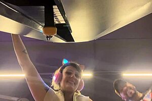 i sat on his dick riding the bike and showed my pussy and got so excited at the gym