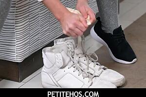 hot twink moans as he gets fucked by big cock and cums