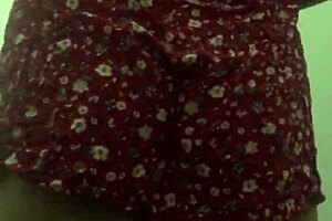 wow bajo falda de mi vecina y terminamos cogiendo duro