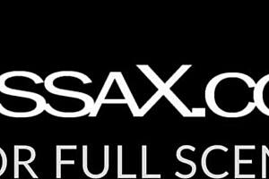 不敢信Jane Wilde圣诞湿深喉近距离后入看喷了