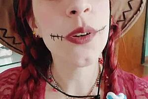 Argentine Redhead Shyyfxx Demands Cum For Halloween Favors