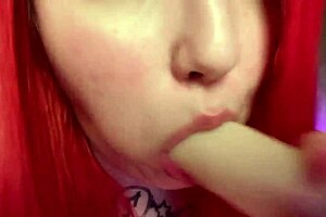 Pretty face new amateur who performs POV blowjob