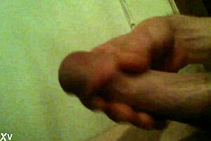 Cock masturbation leads to grosse ejaculation cumshot