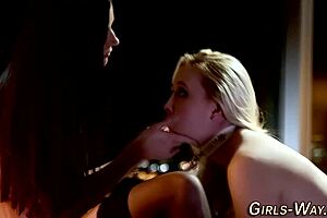 hey girls, let's taste each other's pussies in stockings 😍