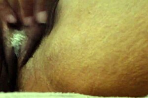 Watch this ebony babe with big tits masturbate! 😏