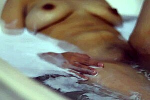 Shy latina stepdaughter orgasms in tight cheating encounter with lover.