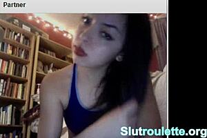 Alessa performs a striptease showing her bubble butt on webcam