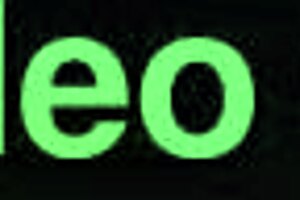 Amateur Homemade Masturbation With Vibrator And Dildo On Shaved Pussy